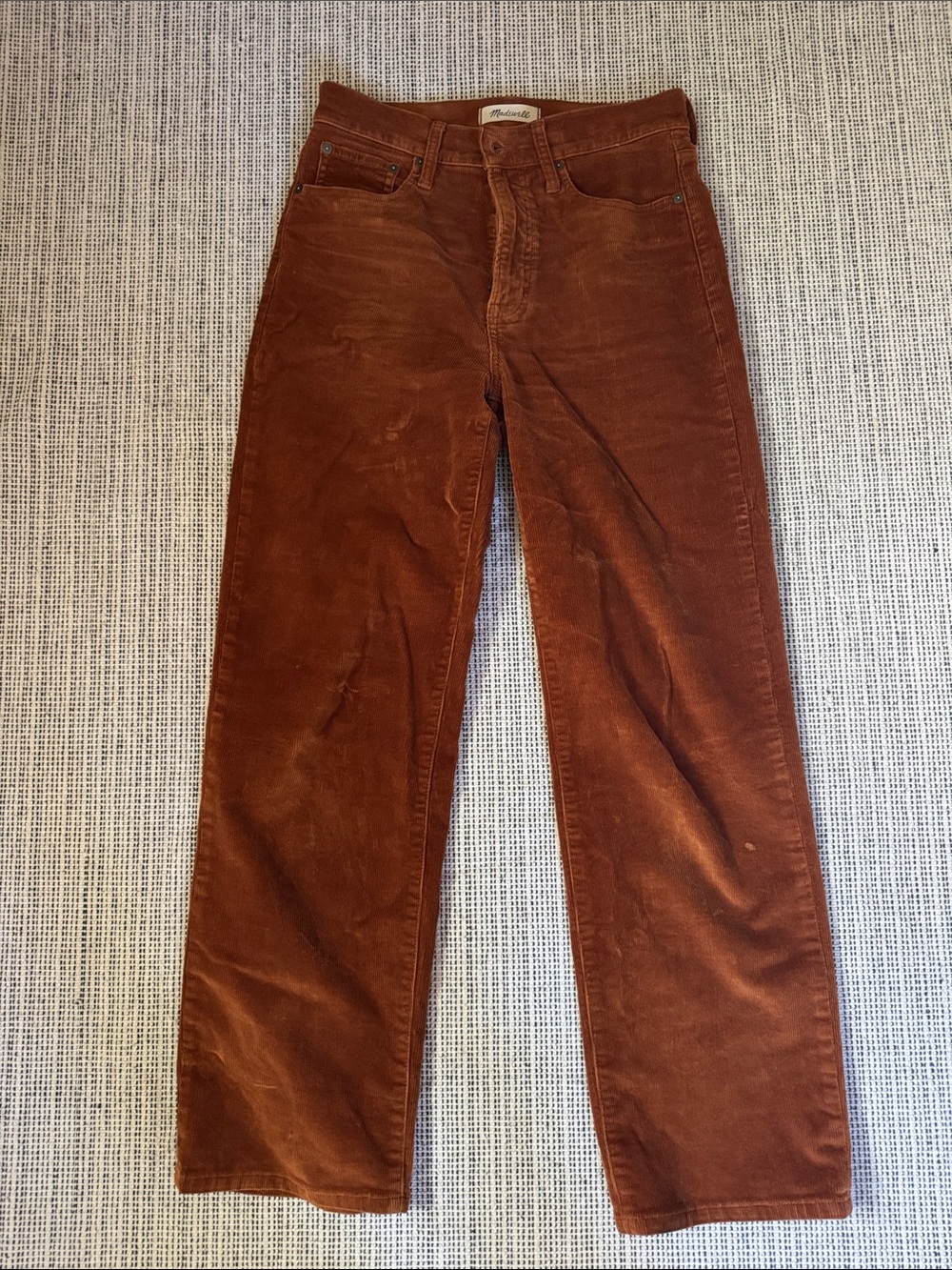 Madewell wide leg corduroy in rust size 26